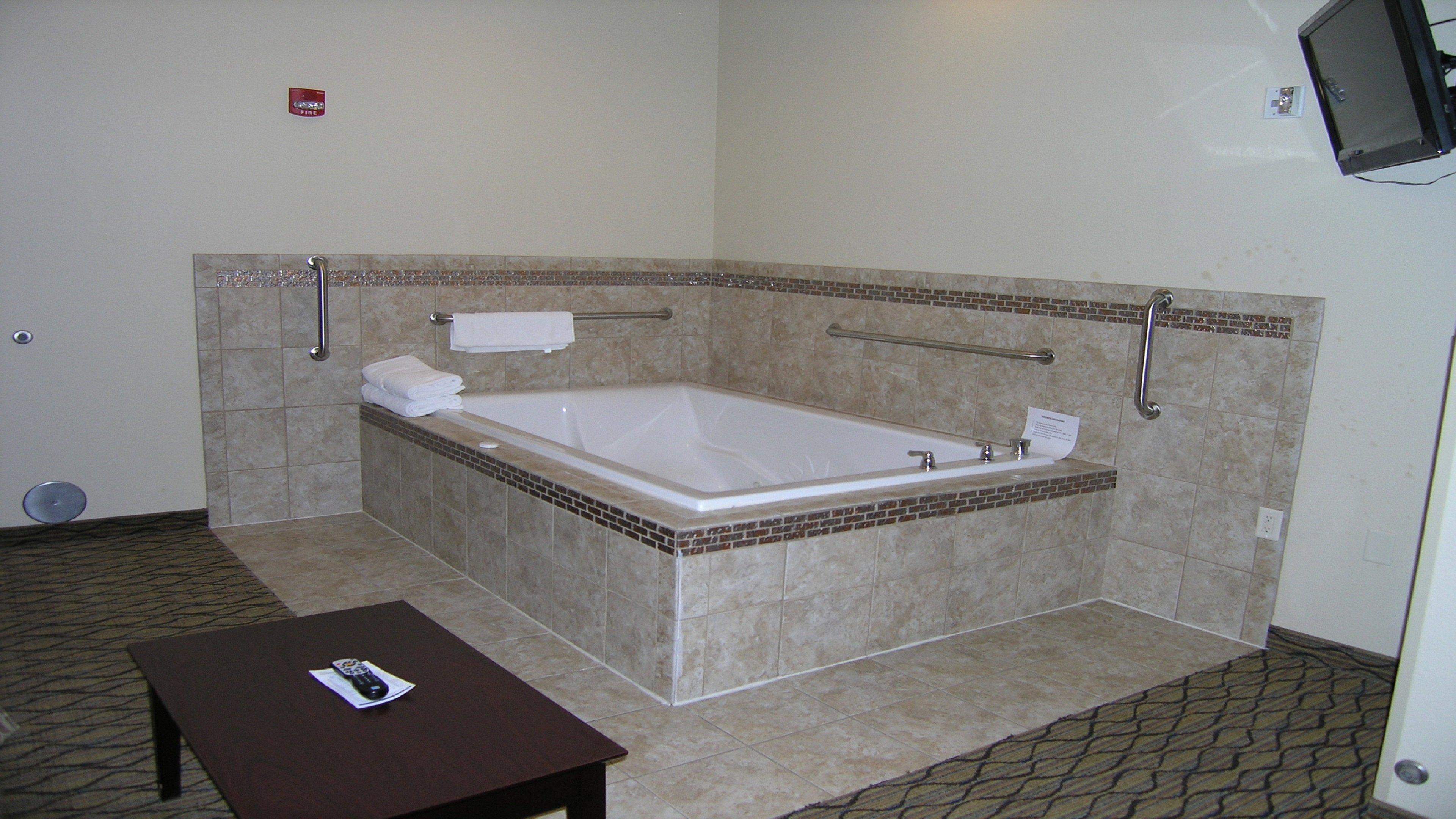 Holiday Inn Express Belle Vernon Exterior photo