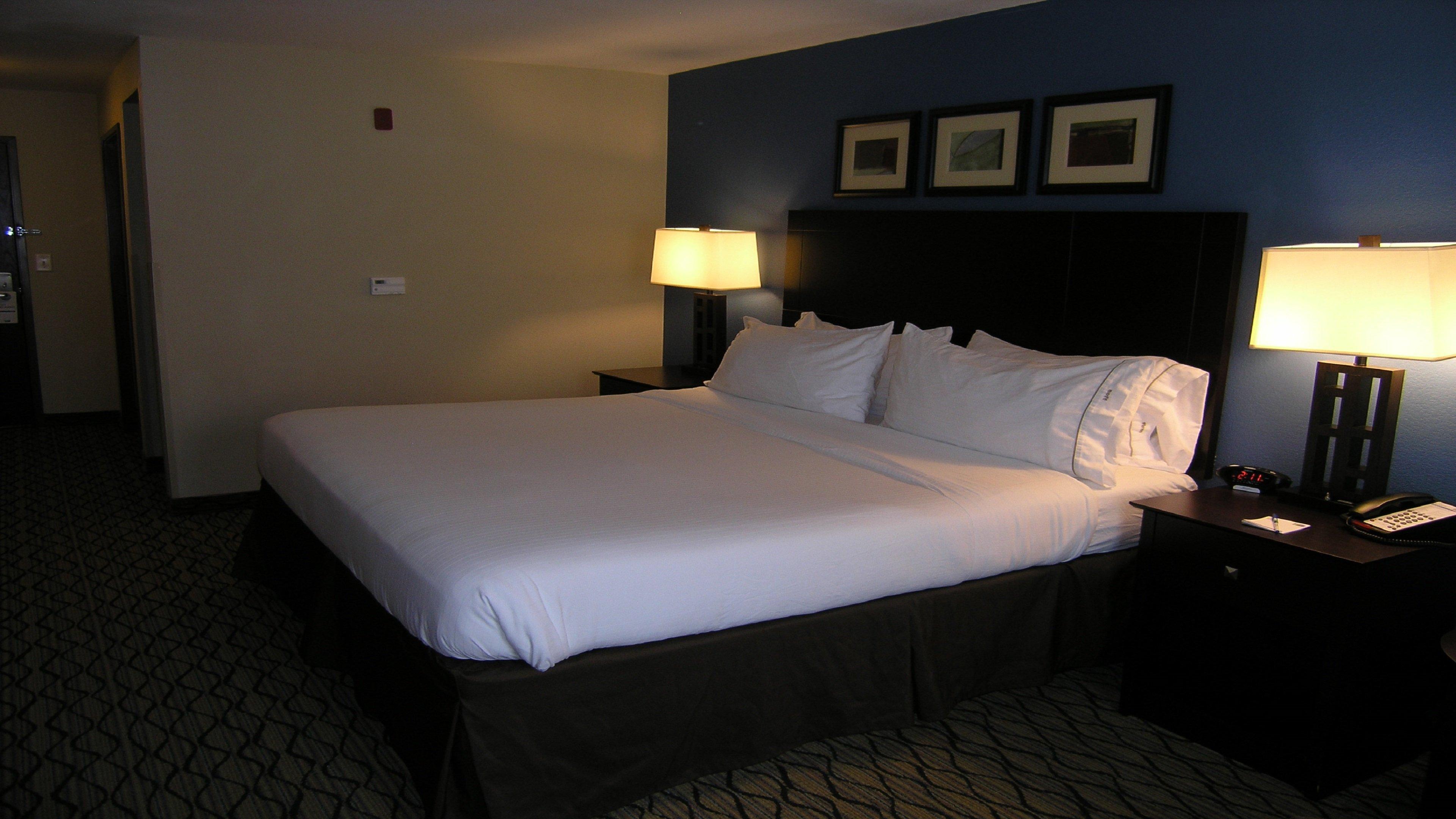 Holiday Inn Express Belle Vernon Exterior photo